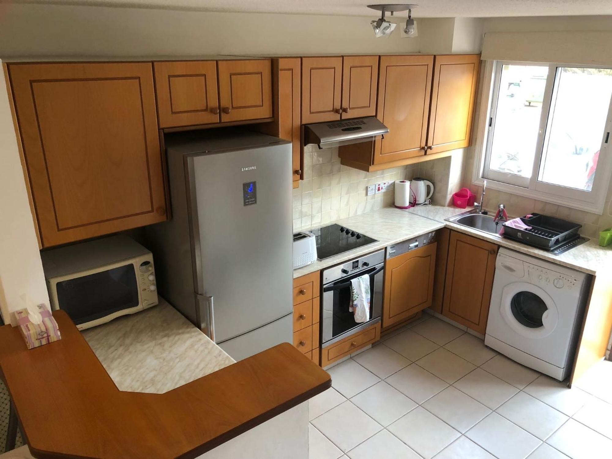 Regina Gardens - Spacious 3 Bed, 2 Bath Maisonette Paphos Buitenkant foto